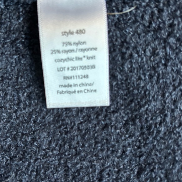 Barefoot Dreams Navy Blue Hooded Cardigan Size M - Picture 7 of 9